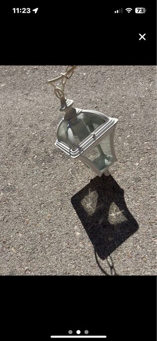 Lámpara de pared de cristal y metal