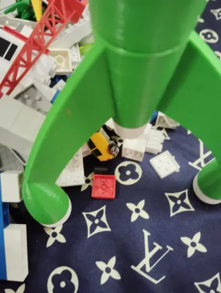 Tent Barco, Cohete, Coche y Más