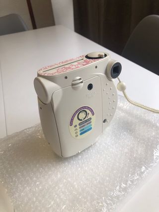 Cámara Fujifilm Instax Mini 8 Blanca