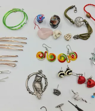 LOTE BISUTERIA MULTICOLOR