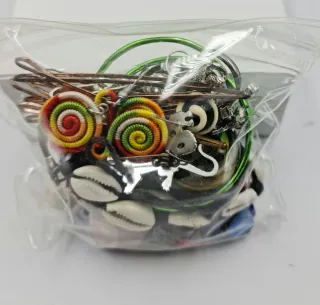 LOTE BISUTERIA MULTICOLOR