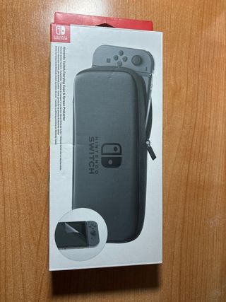 Nintendo Switch + funda + Super Mario Odyssey
