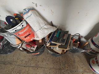 Maletín STAYER y material construcción