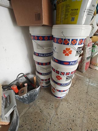 Maletín STAYER y material construcción