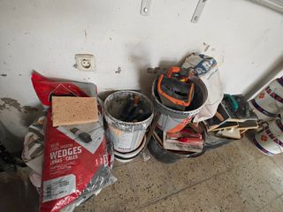 Maletín STAYER y material construcción