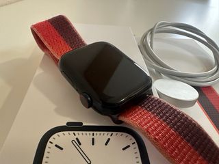 Apple Watch Series 7 45mm GPS + Cellular