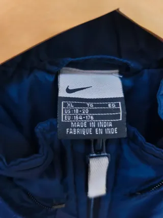 Chaqueta Nike