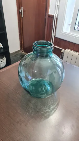 Garrafa vidrio soplado color turquesa boca ancha