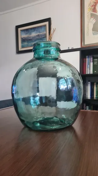 Garrafa vidrio soplado color turquesa boca ancha