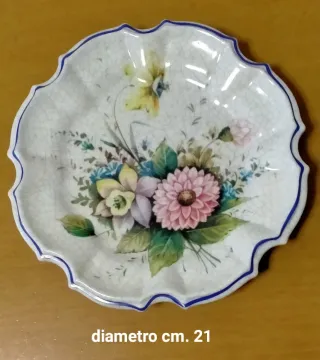 Coppia piatti vintage decoro floreale