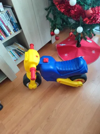 Moto de juguete para niños