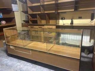 Estanterías y Mostradores Tienda (Antiguo Estanco)