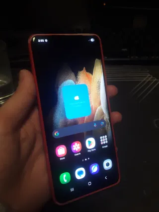 S21 Ultra 5G con cover posteriore danneggiata (questa settimana)