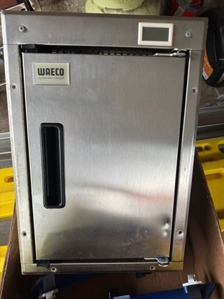 Frigorífico compacto Dometic CoolMatic MR 07