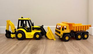 Excavadora y Camión de Juguete Amarillos