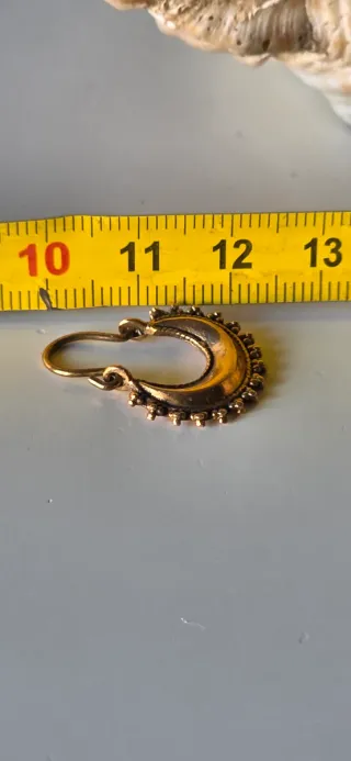 Pendientes africanos media luna antiguos