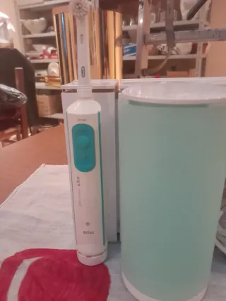 Set spazzolino elettrico e idropulsor