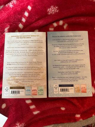 Primeros 2 libros de la saga “Twisted”