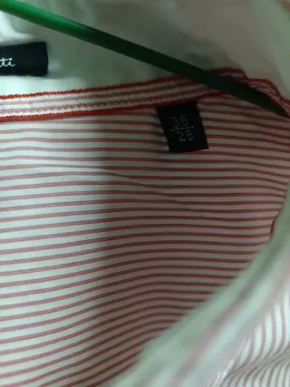 Blusa de rayas rosas para mujer