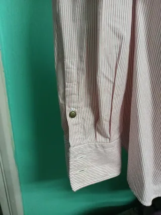 Blusa de rayas rosas para mujer