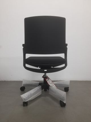 Silla INTERSTUHL MOVYis3 nueva a estrenar