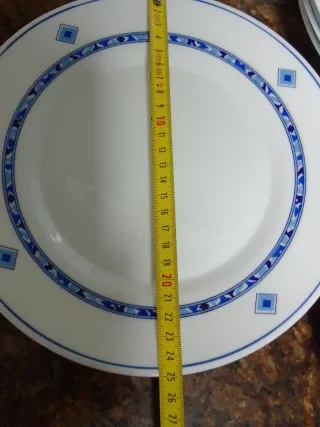 Vajilla azul y blanco