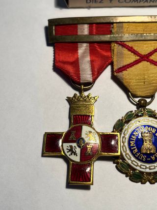 Pasador 4 medallas Guerra Civil
