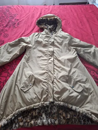 Casaco/Parka reversível castanho e rosa tam M