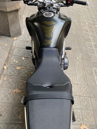 Honda CB 1000 R 2021 16236km