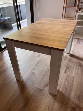 Mesa comedor extensible madera y blanca