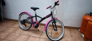 Bicicleta niña 20 rosa y negra