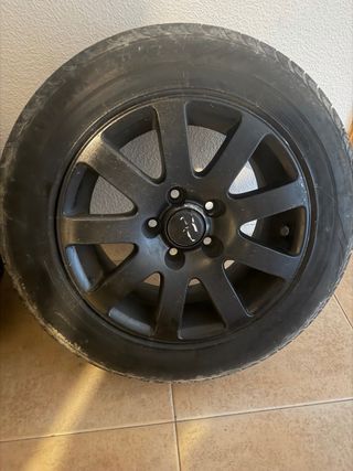 Llantas de aleación negras