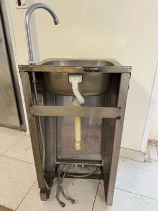 Lavamanos industrial de pie agua fría/caliente