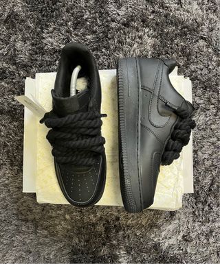 Nike Air Force 1 Custom Negro