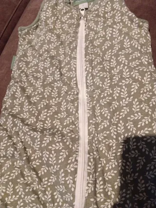 Saco bebé dormir estampado hojas talla 1 tot 2'5