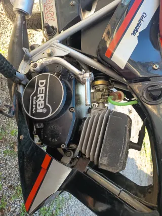 Derbi FDX de serie falta ITV papeles al día