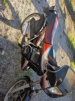 Derbi FDX de serie falta ITV papeles al día