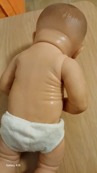 Muñeco bebé realista