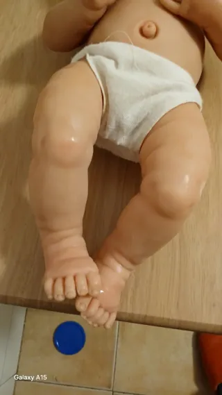 Muñeco bebé realista