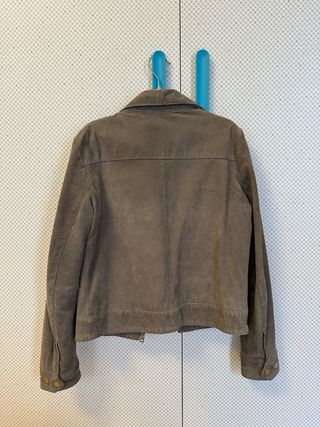 Cazadora ante marrón