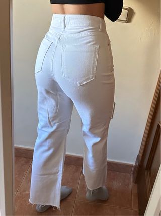 Pantalones Zara blancos anchos