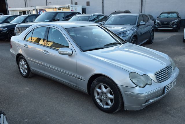 Mercedes-Benz Clase C 2002