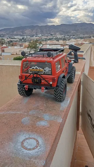 Crawler Axial lll se escuchan cambios tor trx4