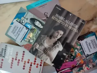 Set 5 Romanzi Genere Narrativa