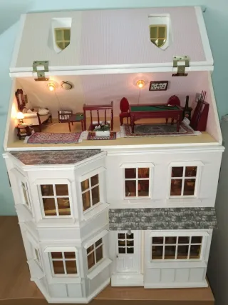 Casita de Muñecas Victoriana