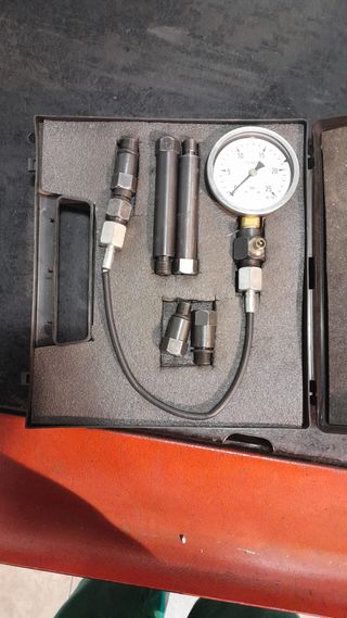 Kit Comprobación Compresión Motor