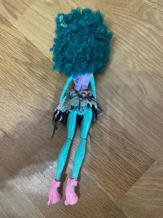Muñeca Monster High Honey Swamp