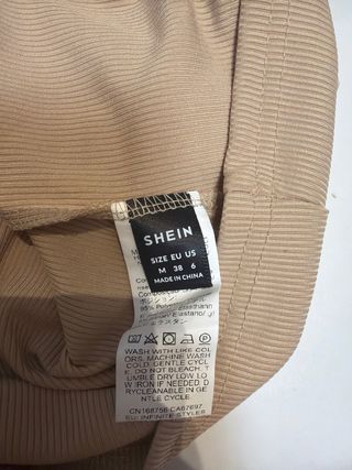 Camiseta sin mangas color café