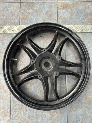 Llanta TRASERA SYM 125 (2017)