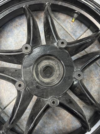 Llanta TRASERA SYM 125 (2017)